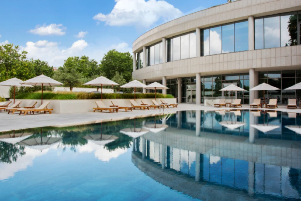 Conrad İstanbul Bosphorus