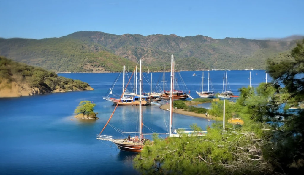 Rüya Gibi Ege Akdeniz Antalya Kaş Fethiye Ölüdeniz Akyaka Bodrum Turu (5 Gece Otel Konaklamalı)