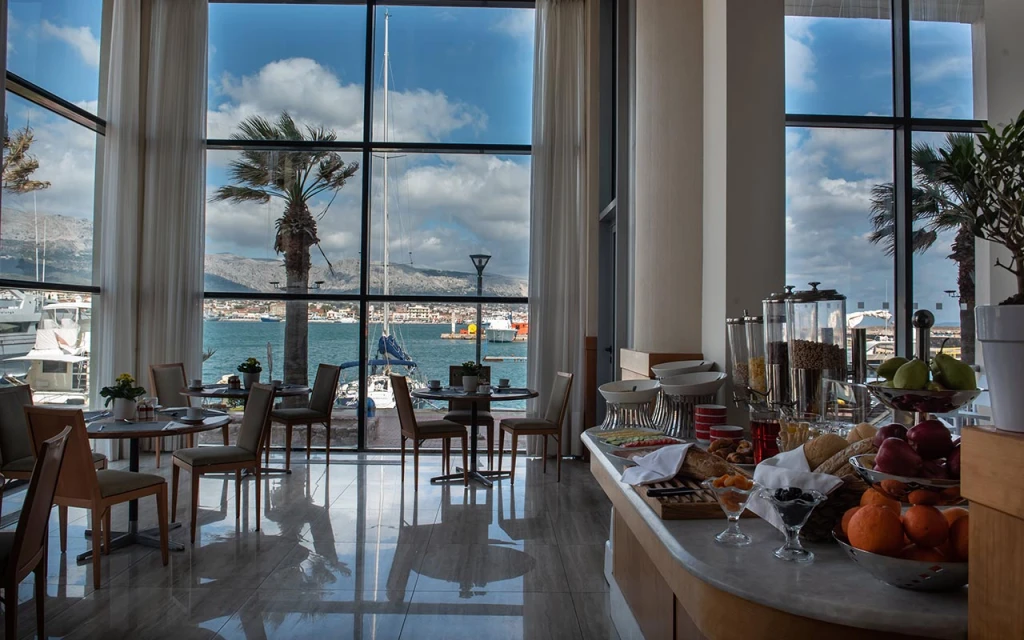 Chios Chandris Hotel