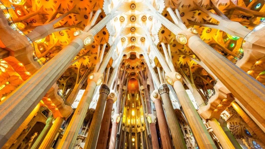 Gaudi'nin İzinde Sagrada Familia & Barcelona Turu / Türk Hava Yolları ile / 3 Gece Konaklamalı (Söme...