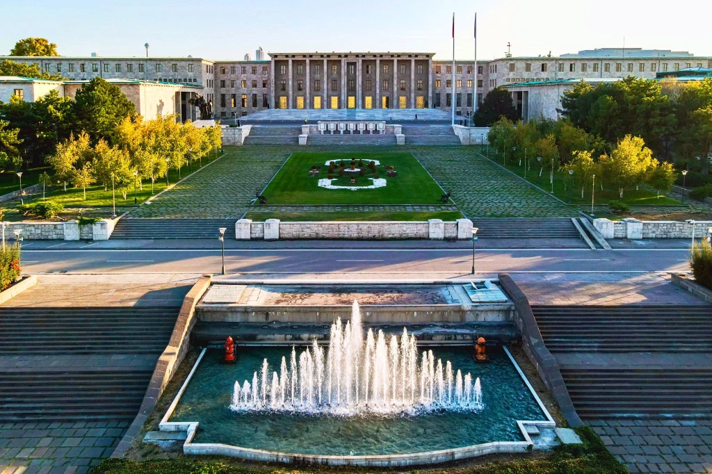 Eskişehir Ankara Turu • Cumhuriyetin İzinden Masalsı Şehre