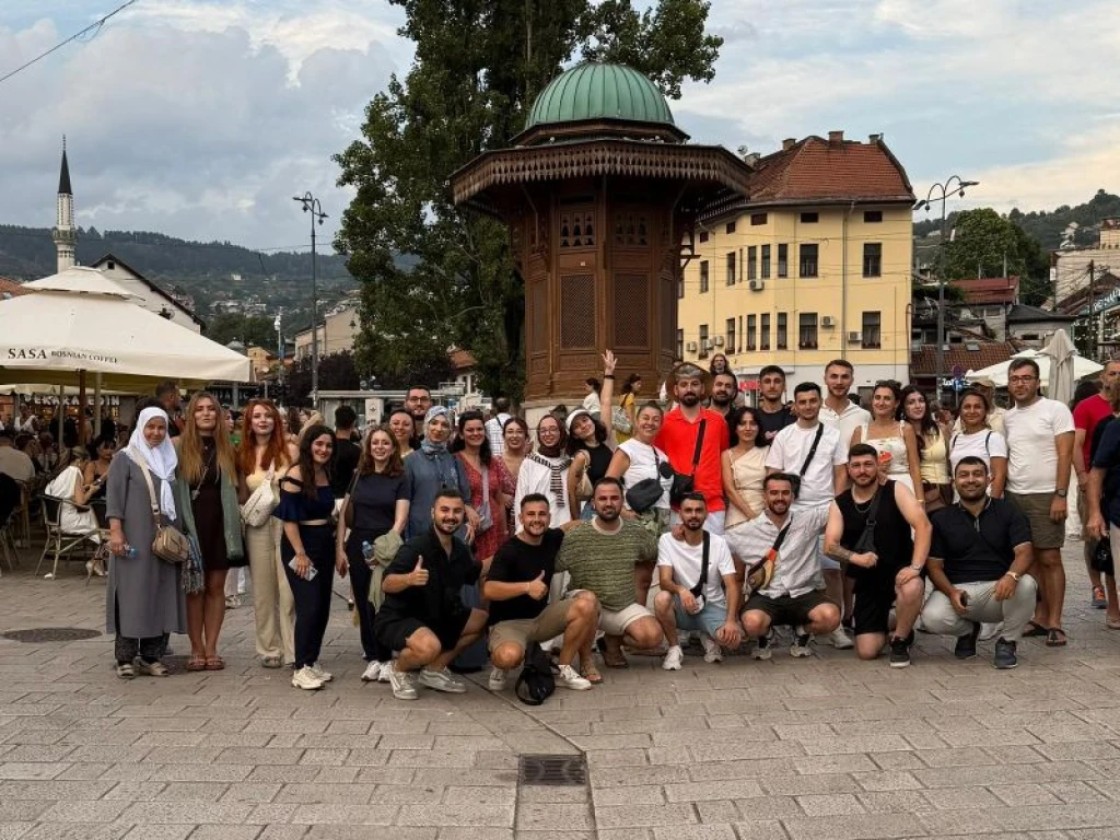 Hızlı Gezginler ile Vizesiz Balkanlar (6 günde 5 Ülke - Tüm Turlar Dahil) 24 - 29 Ekim