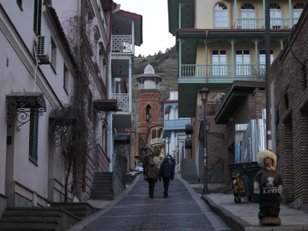 İstanbul Çıkışlı Kimlikle Uçaklı Gürcistan Batum Tiflis Yılbaşı Turu (Rize Varış & Tiflis Dönüş)