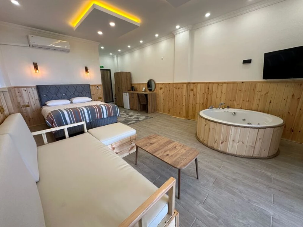 Aurora Jakuzili Bungalov & Manzaralı Suit – Rize