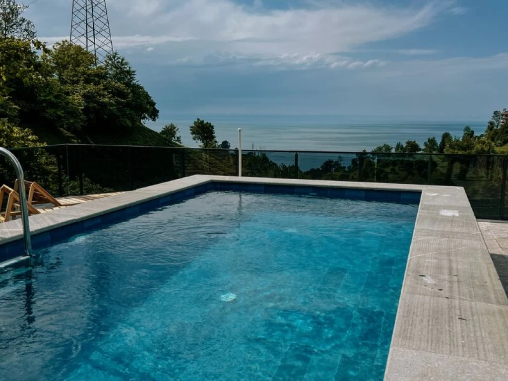 Havuzlu, Doğa ve Deniz Manzaralı Muhafazakâr Bungalov