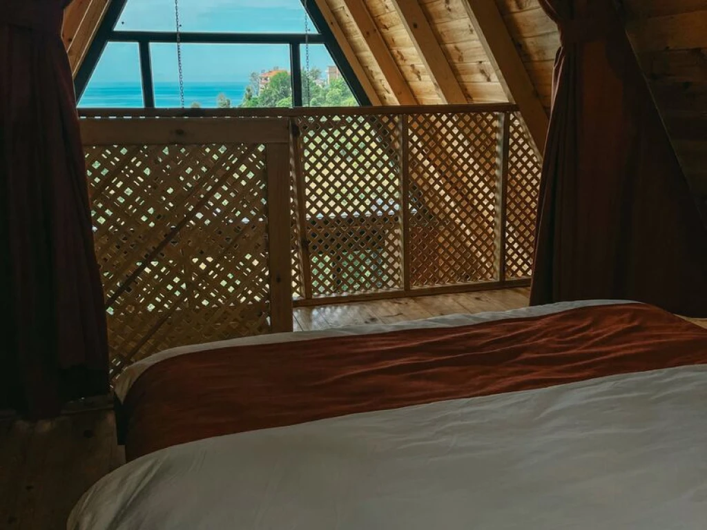 Havuzlu, Doğa ve Deniz Manzaralı Muhafazakâr Bungalov