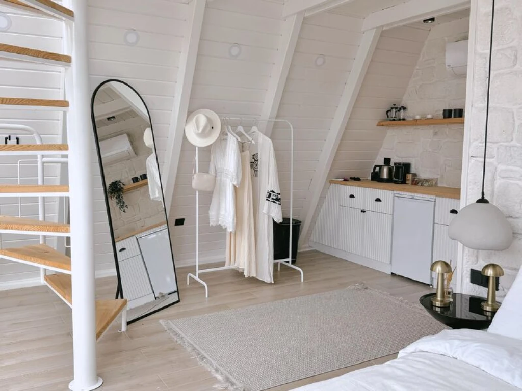 Isıtmalı Havuzlu Muhafazakar Bungalov ve Jakuzili Tiny House