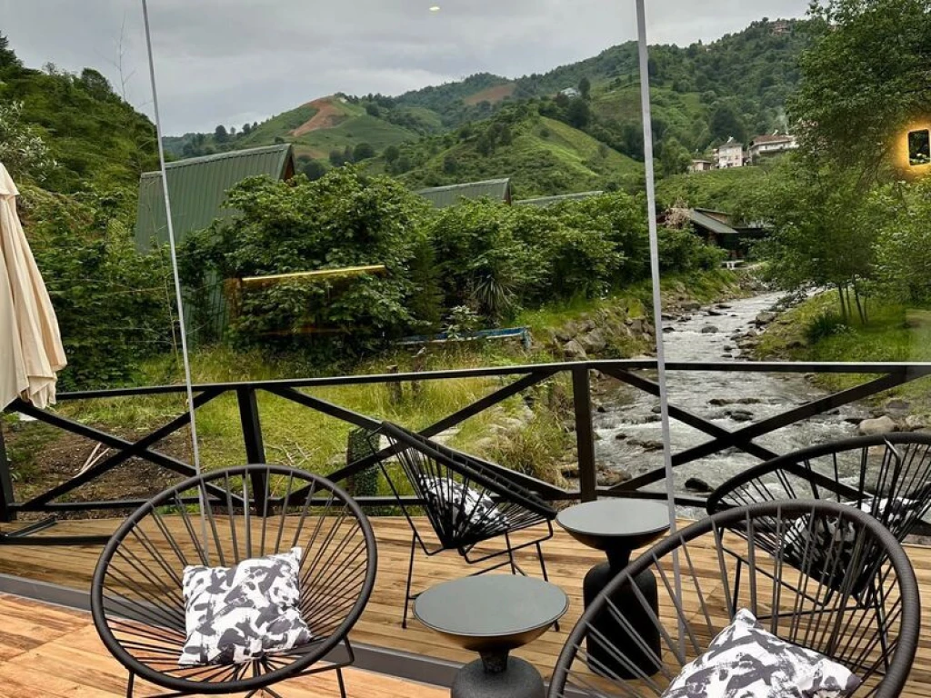 Isıtmalı Havuzlu Muhafazakar Bungalov ve Jakuzili Tiny House