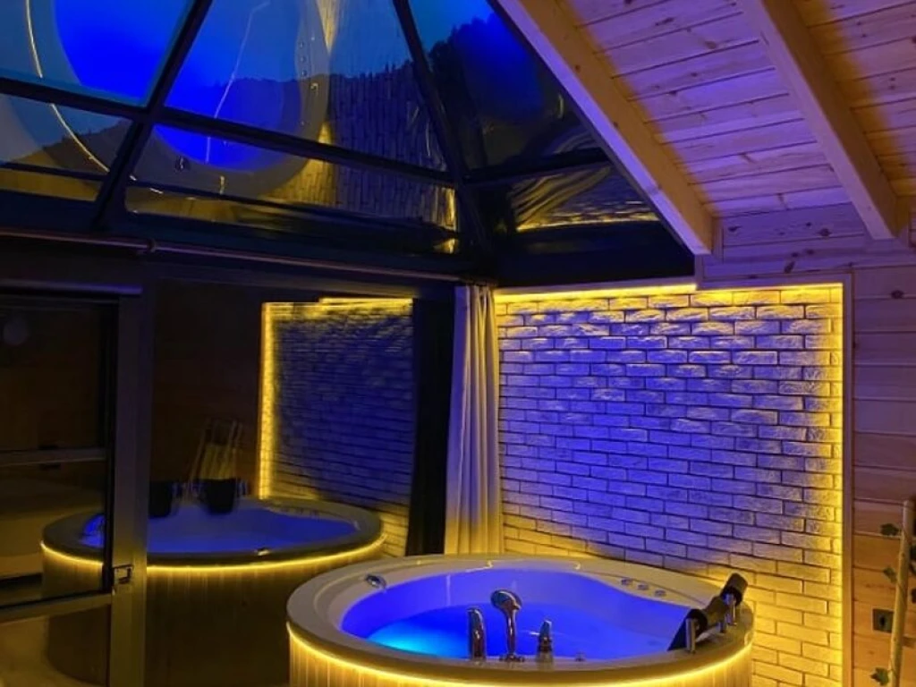 Rize Özel Jakuzili Balayı Bungalovları