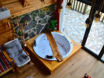 Vadi Manzaralı Bungalov