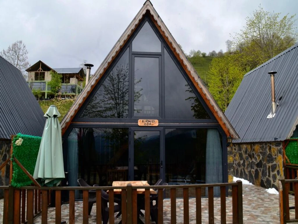 Vadi Manzaralı Bungalov