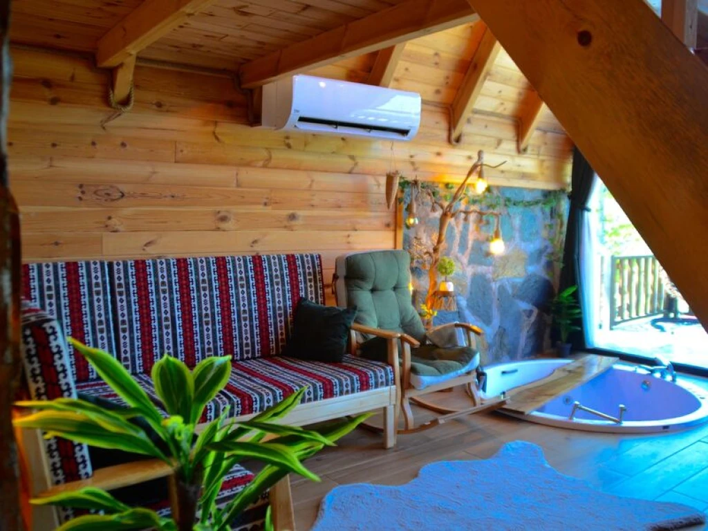 Vadi Manzaralı Bungalov