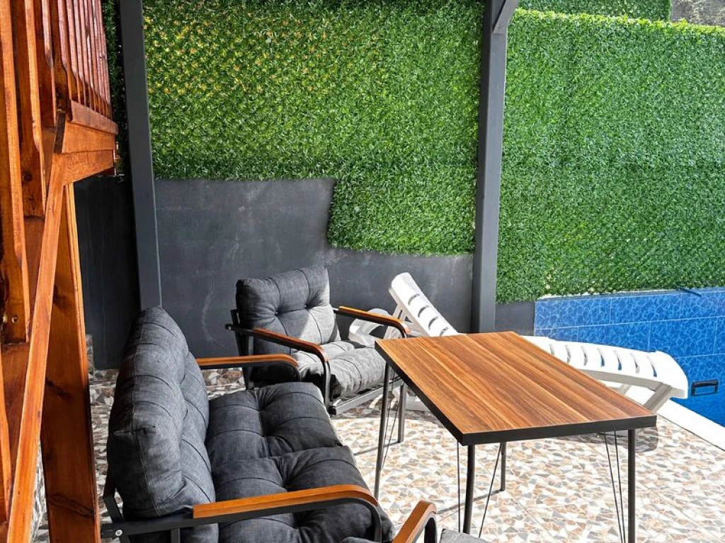 Vadi Manzaralı Özel Havuzlu Bungalov
