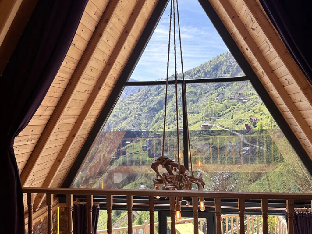 Vadi View Dubleks Jakuzili Bungalov