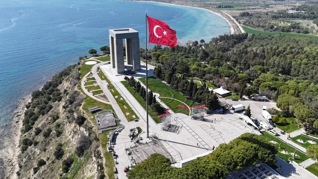 Uçaklı İkonik Marmara'nın Tarihi Başkentleri Turu / 3 Gece Konaklamalı / Antalya Çıkışlı