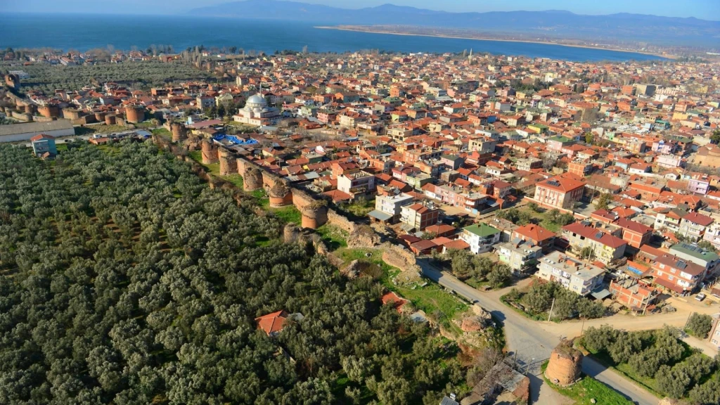 Uçaklı İkonik Marmara'nın Tarihi Başkentleri Turu / 3 Gece Konaklamalı / Antalya Çıkışlı