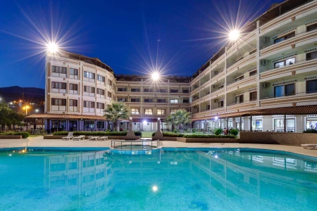 4 Yıldızlı Güre Termal Otel Tatili / 1 Gece Konaklamalı / İstanbul, Gebze ve Bursa Çıkışlı