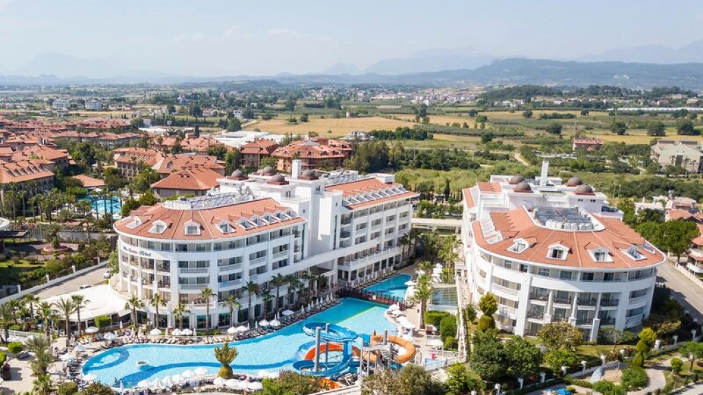 Alba Queen Hotel