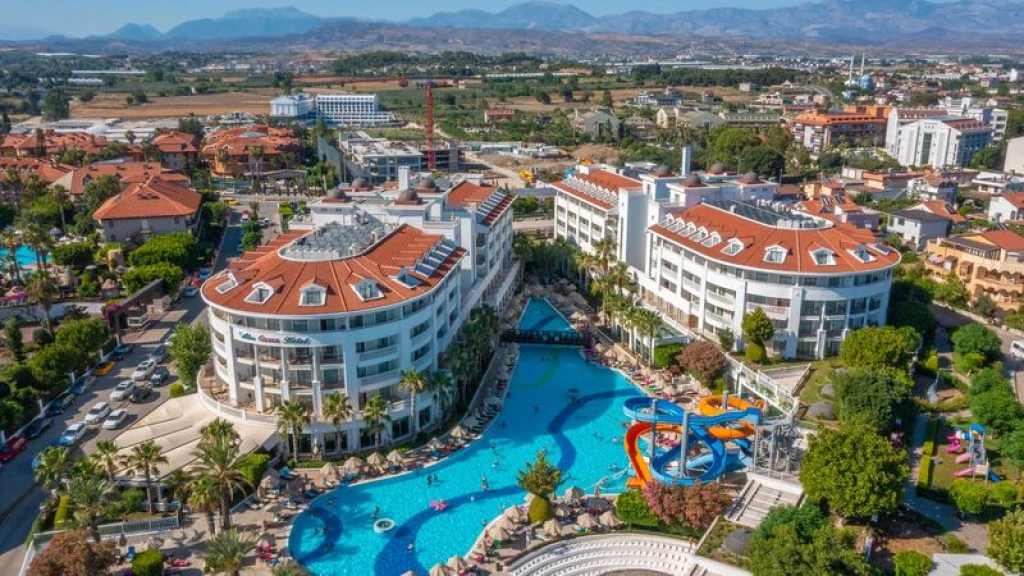 Alba Queen Hotel