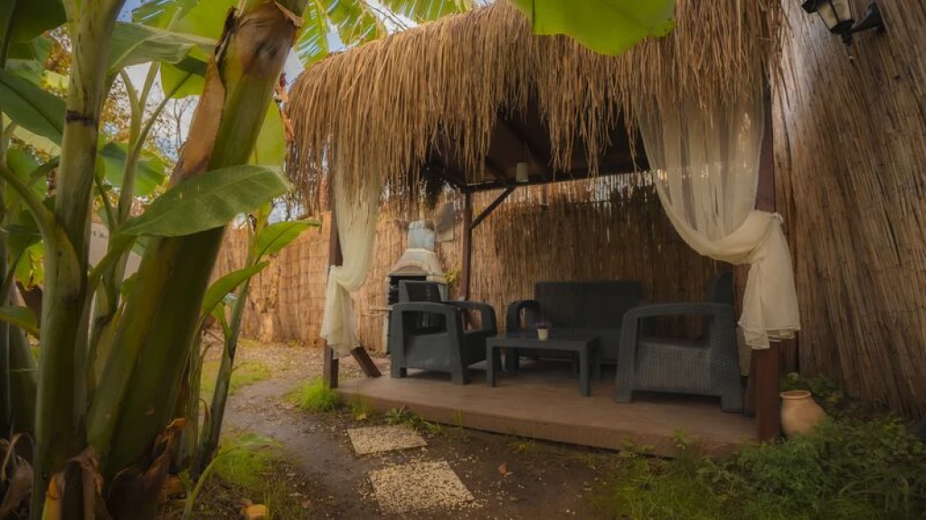 LOTUS DOME