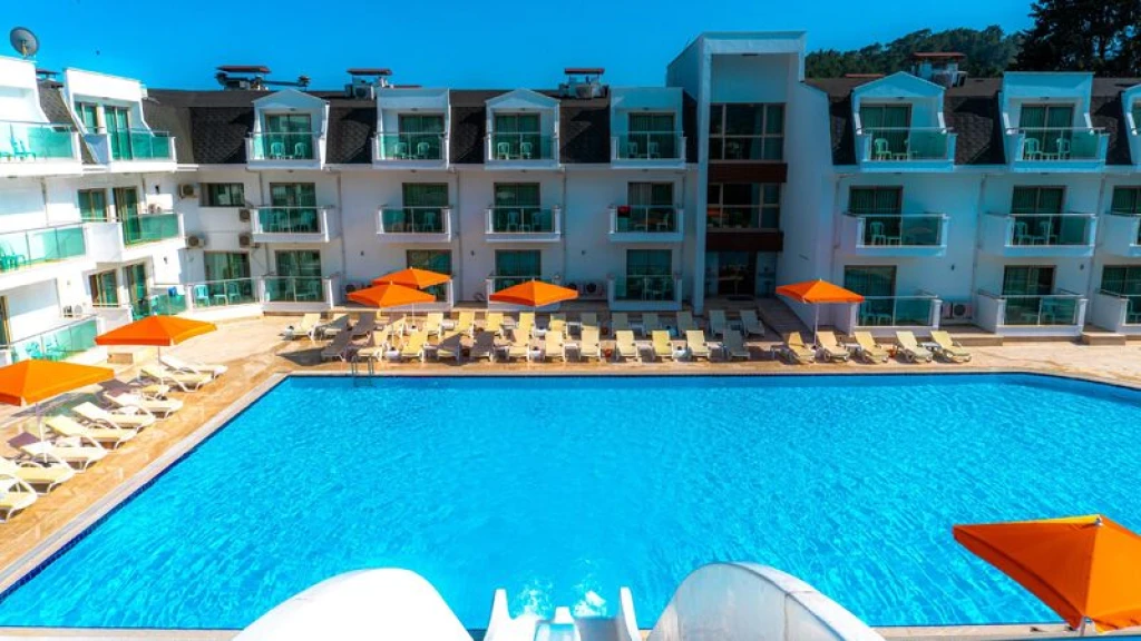 Omorfi Garden Resort