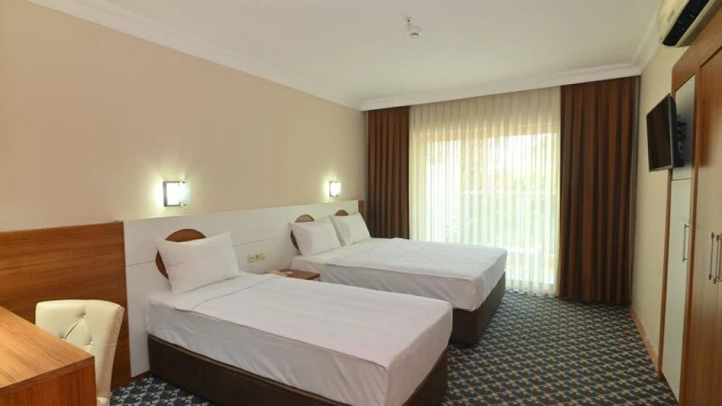 Omorfi Garden Resort