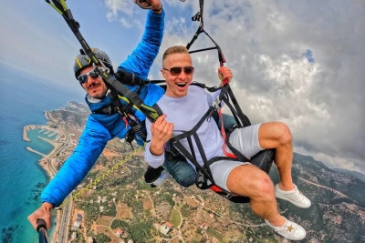 Paragliding Adventure Tour Over Stunning Landscapes