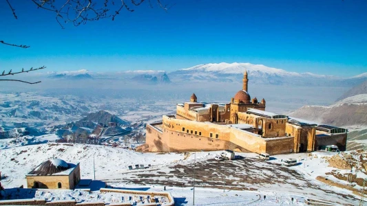 29 Ekim Özel Uçaklı Van, Kars, Erzurum Turu / 3 Gece Otel Konaklamalı / İstanbul Çıkışlı