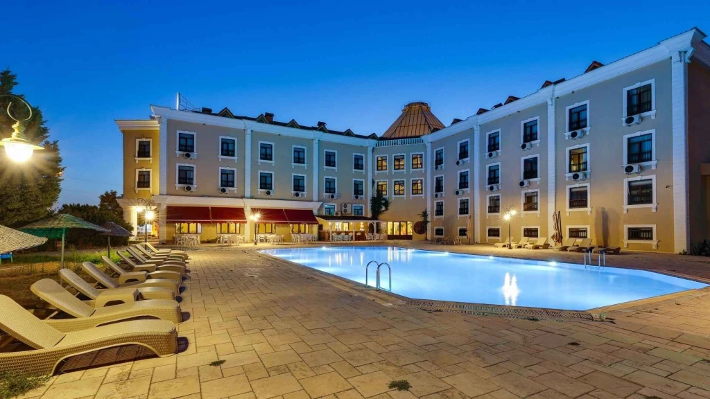 29 Ekim Özel 4 Yıldızlı Güre Termal Otel Tatili / 2 Gece Konaklamalı / İstanbul, Gebze ve Bursa Çıkışlı