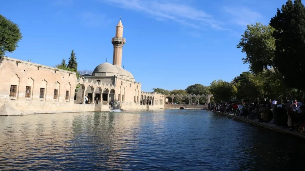 29 Ekim Özel Uçaklı Butik Şanlıurfa, Mardin Ve Diyarbakır Turu / 2 Gece Otel Konaklamalı / İstanbul Çıkışlı
