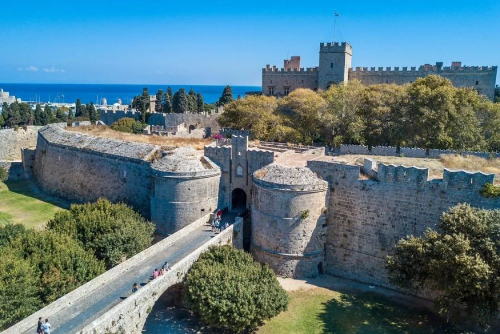 Antalya Çıkışlı Rodos Turu | 2 Gece 3 Gün | Kapı Vize Kolaylığı