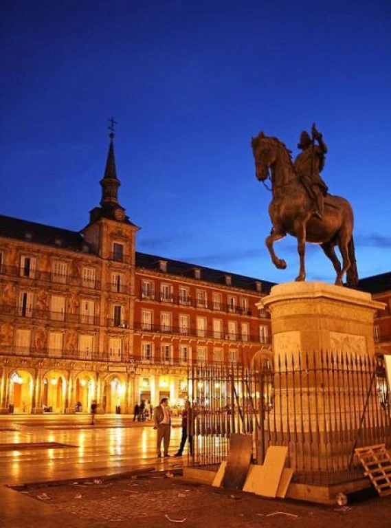 Antalya Hareketli İspanyanın Kalbi Madrid & Barselona Turu Ajet İle Promosyon