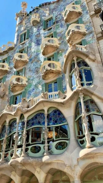 Antalya Hareketli Barcelona Turu Ajet Havayolları İle 3 Gece Promosyon