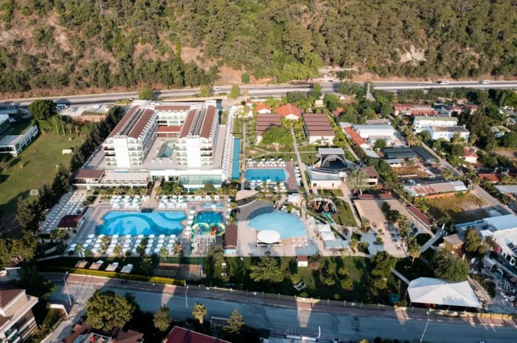 DOSİNİA LUXURY RESORT