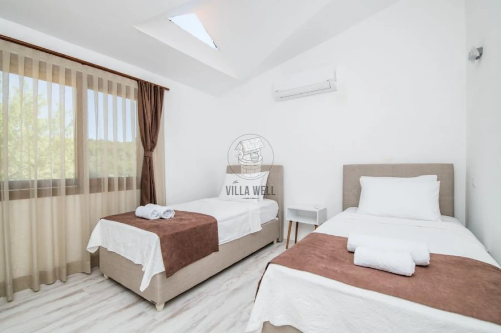 Villa Well