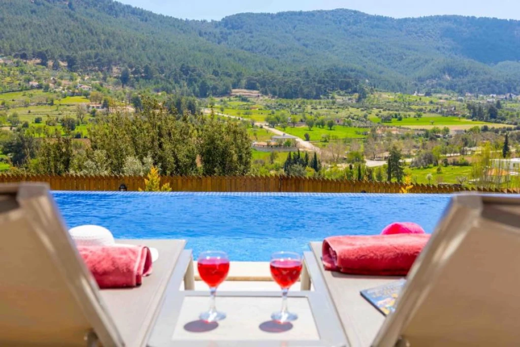 Kalkan 4 kişilik Villa - Sarıbelen