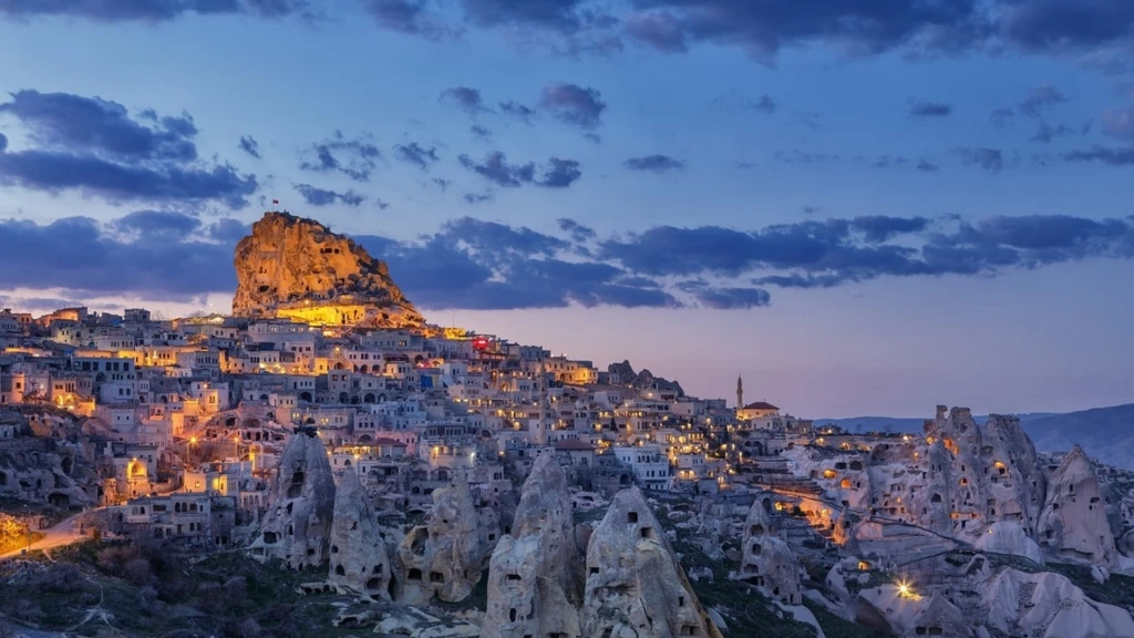 29 Ekim Özel Uçaklı İkonik Kapadokya Turu / 2 Gece Konaklamalı / Antalya Çıkışlı