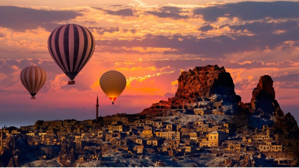 29 Ekim Özel Uçaklı İkonik Kapadokya Turu / 2 Gece Konaklamalı / Antalya Çıkışlı