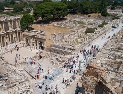 Aegean Dream Tour / 3 Days / 2 Nights