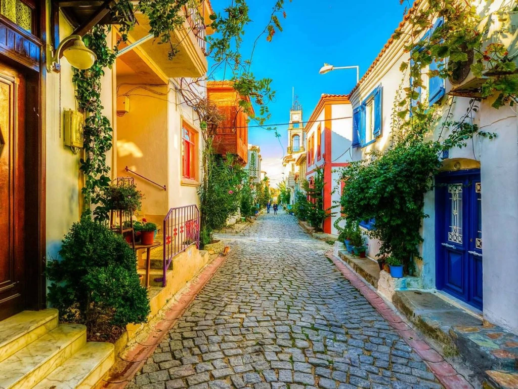 BOZCAADA & ÇANAKKALE ŞEHİTLİKLERİ TURU