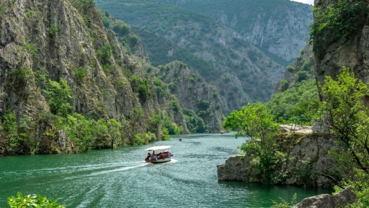 Kosovalı Büyük Balkanlar Turu 7 Gece Konaklama AJet İle