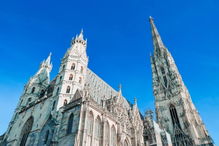 Görkemli Orta Avrupa Budapeşte & Viyana & Prag 7 Gece - Bratislava Turu Dahil - AJET ile