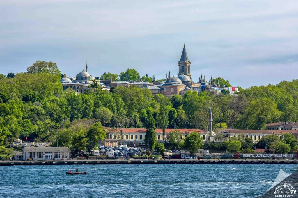 7 Kasım 2026 Topkapı Sarayı, Ayasofya, Sultanahmet Meydanı ve Camii, Yerebatan Sarnıcı, Beyoğlu, Galata Kulesi, Pera Palas Oteli