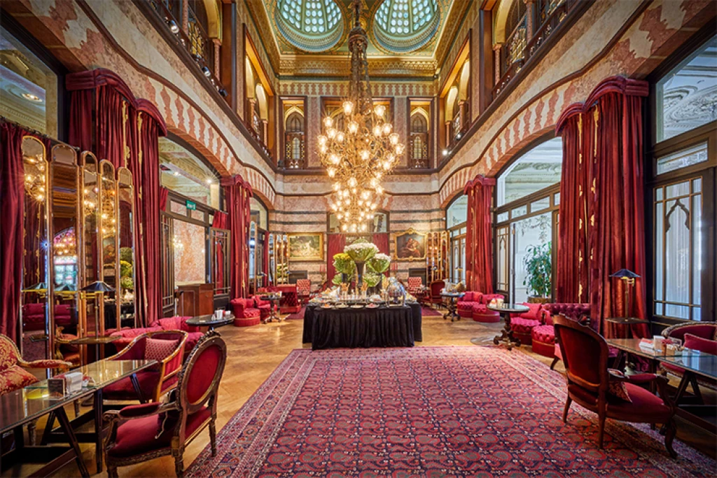 7 Kasım 2026 Topkapı Sarayı, Ayasofya, Sultanahmet Meydanı ve Camii, Yerebatan Sarnıcı, Beyoğlu, Galata Kulesi, Pera Palas Oteli