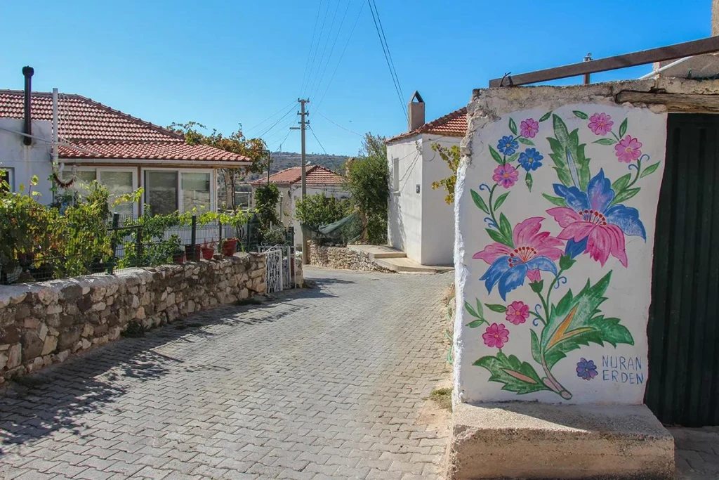 Karaburun Nergis Çiçeği Festivali Turu 1 Gece Otel Konaklamalı