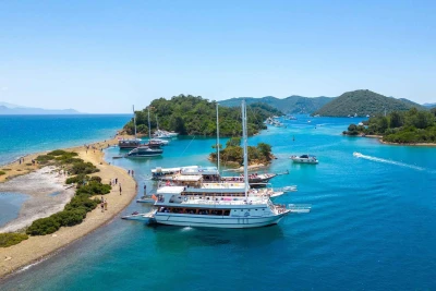Fethiye Likya Tatili • Mavinin, Adrenalinin ve Eğlencenin Peşinde!