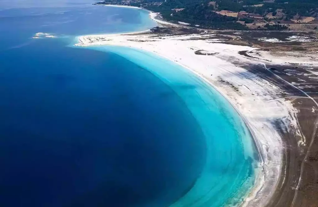 Salda Gölü Pamukkale Çeşme Alaçatı Turu 1 Gece Konaklama Ramazan Bayramı Özel