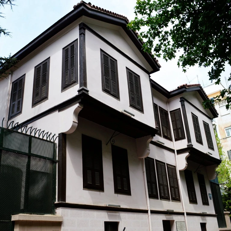 Kavala – Meteora – Trikala – Selanik Gizli Rotalar | 26–29 Kasım 2026