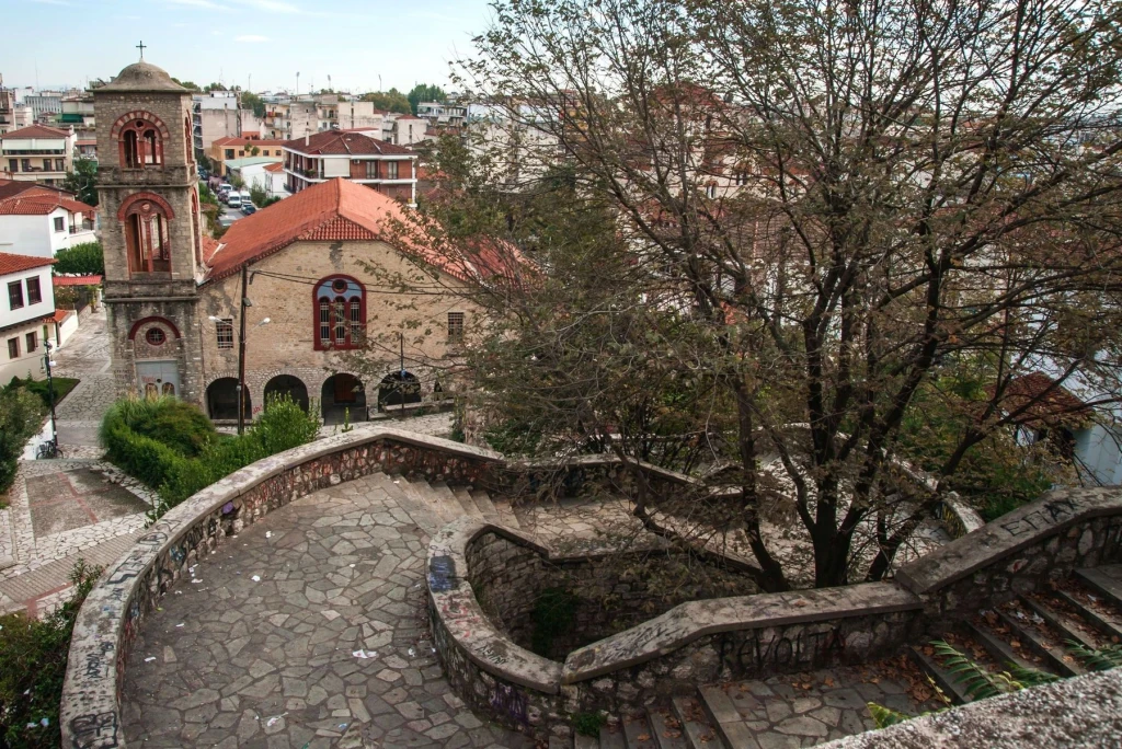 Kavala – Meteora – Trikala – Selanik Gizli Rotalar | 26–29 Kasım 2026