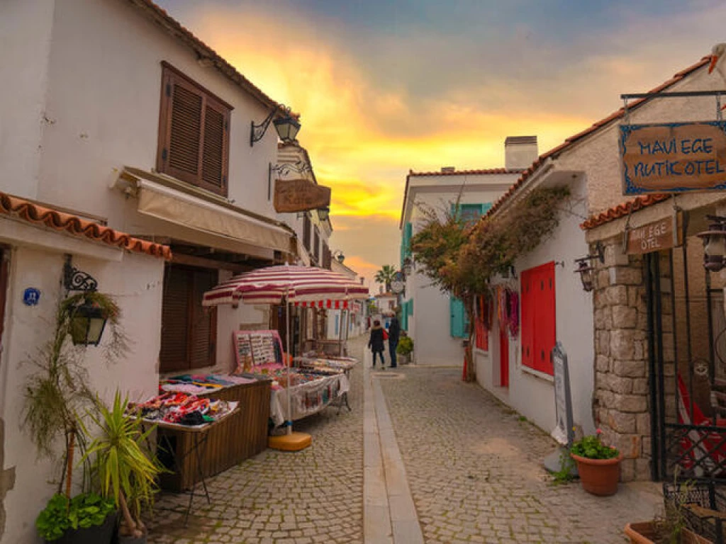 ALAÇATI OT FESTİVALİ TURU